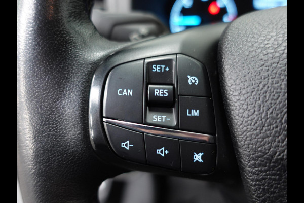 Ford Transit Custom 105pk L1H1 Trend Apple Carplay // Navigatie Airco Cruise control LED Parkeersensoren Euro6