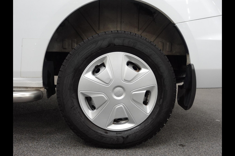 Ford Transit Custom 105pk L1H1 Trend Apple Carplay // Navigatie Airco Cruise control LED Parkeersensoren Euro6