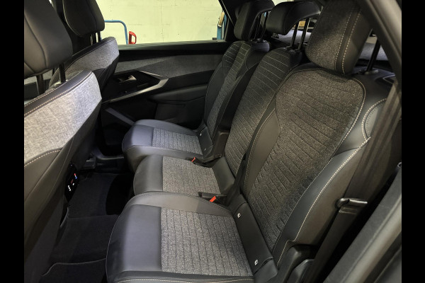 Peugeot 5008 1.2 Hybrid 136pk Allure Automaat Navigatie Cruise control Climate control LED Parkeersensoren Camera Apple Carplay/ Android Auto Radio