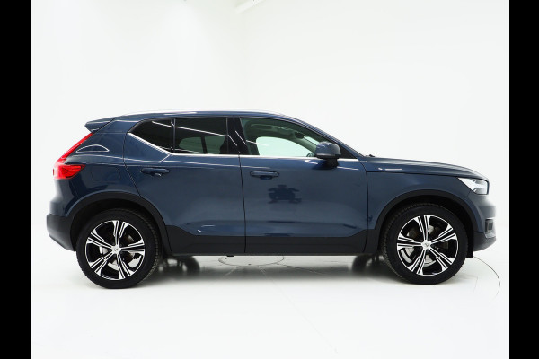 Volvo XC40 1.5 T5 Recharge Inscription | Panoramadak | Trekhaak | Leder | Camera | Keyless | Cruise | Carplay