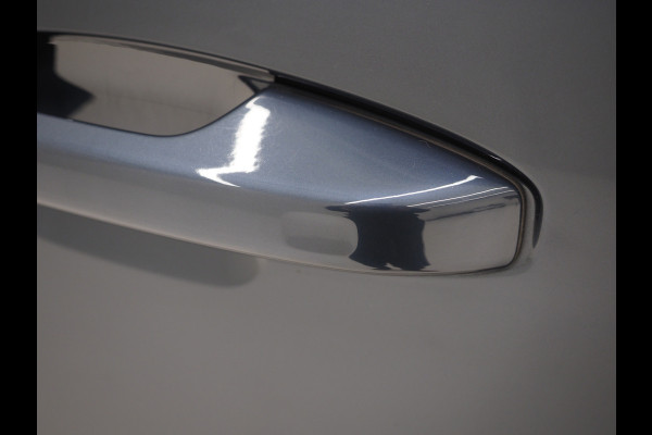 Volvo XC40 1.5 T5 Recharge Inscription | Panoramadak | Trekhaak | Leder | Camera | Keyless | Cruise | Carplay