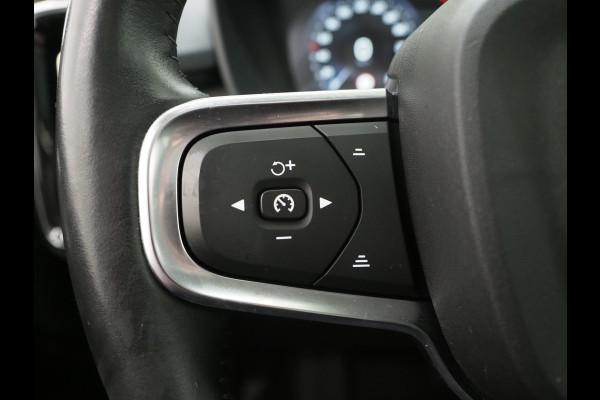 Volvo XC40 1.5 T5 Recharge Inscription | Panoramadak | Trekhaak | Leder | Camera | Keyless | Cruise | Carplay