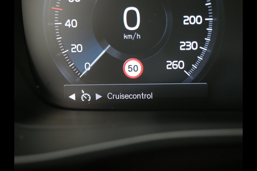Volvo XC40 1.5 T5 Recharge Inscription | Panoramadak | Trekhaak | Leder | Camera | Keyless | Cruise | Carplay