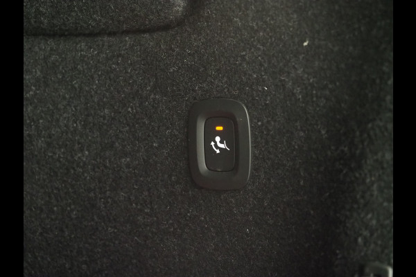 Volvo XC40 1.5 T5 Recharge Inscription | Panoramadak | Trekhaak | Leder | Camera | Keyless | Cruise | Carplay