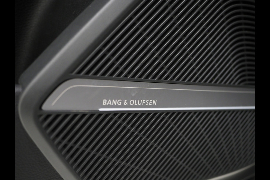 Audi Q5 Sportback 55 TFSI e Quattro S edition Competition | Panoramadak | B&O | Leder | 360 | Keyless | Dodehoek | Virtual | Carplay