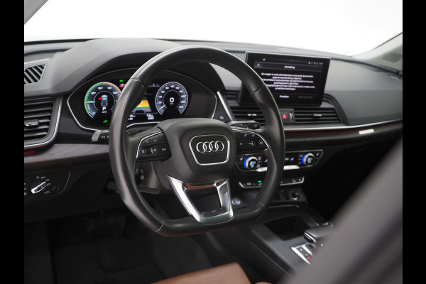 Audi Q5 Sportback 55 TFSI e Quattro S edition Competition | Panoramadak | B&O | Leder | 360 | Keyless | Dodehoek | Virtual | Carplay
