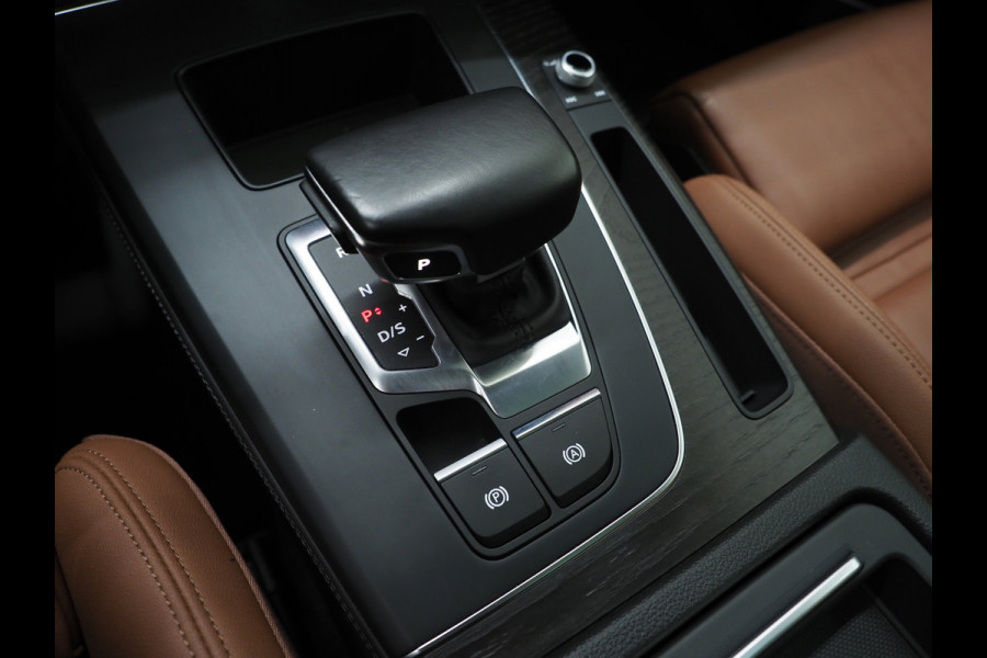 Audi Q5 Sportback 55 TFSI e Quattro S edition Competition | Panoramadak | B&O | Leder | 360 | Keyless | Dodehoek | Virtual | Carplay