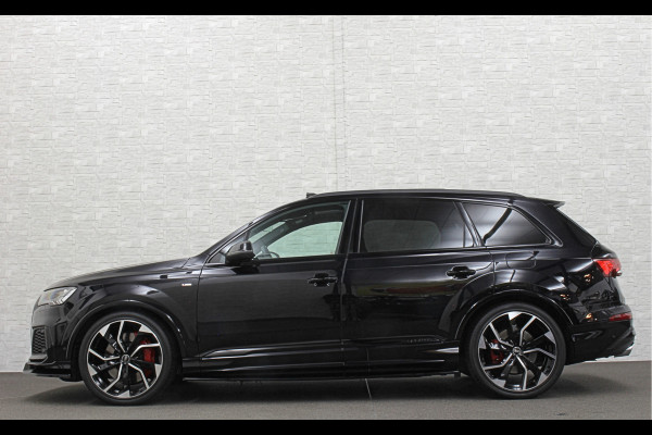 Audi Q7 55 TFSI e S-Line | Panorama | Leder | Luchtvering | LED-Matrix | Keyless-Go | 22 inch | Memory | Stoelverwarming V+A | Camera | Virtual-Cockpit | 3-Zone Clima | Draadloos Laden | Standkachel | Getint Glas |