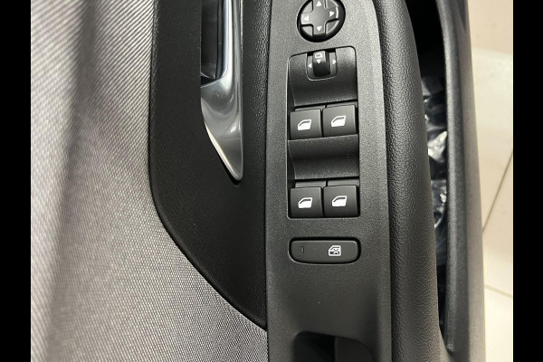 Opel Mokka 1.2 Turbo Hybrid Business Edition