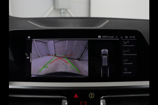 BMW 3-serie 320e M Sport | Leder | Adaptive cruise | Stoelverwarming | Camera | Keyless | Carplay | Sportstoelen | Live Cockpit | Navigatie | Full LED | PHEV | Plug In