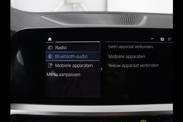 BMW 3-serie 320e M Sport | Leder | Adaptive cruise | Stoelverwarming | Camera | Keyless | Carplay | Sportstoelen | Live Cockpit | Navigatie | Full LED | PHEV | Plug In