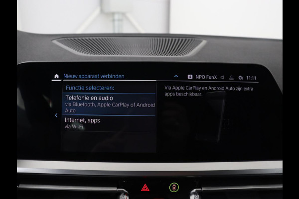 BMW 3-serie 320e M Sport | Leder | Adaptive cruise | Stoelverwarming | Camera | Keyless | Carplay | Sportstoelen | Live Cockpit | Navigatie | Full LED | PHEV | Plug In