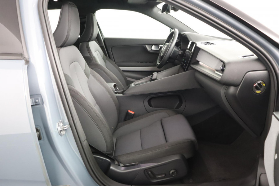 Polestar 2 Long Range Dual Motor Launch Edition 78kWh|Pano|Harman/Kardon|Stoelverwarming|SOH 92%