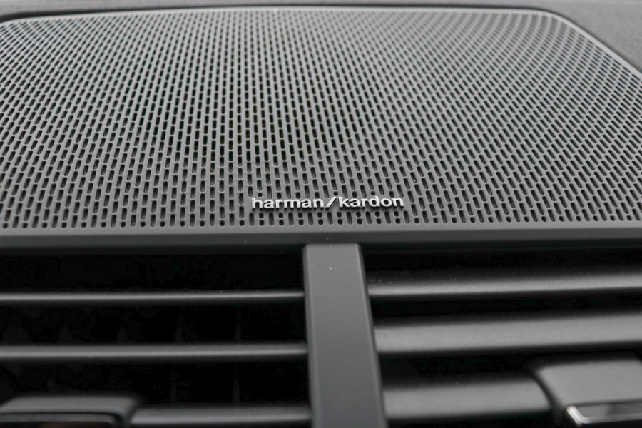 Polestar 2 Long Range Dual Motor Launch Edition 78kWh|Pano|Harman/Kardon|Stoelverwarming|SOH 92%