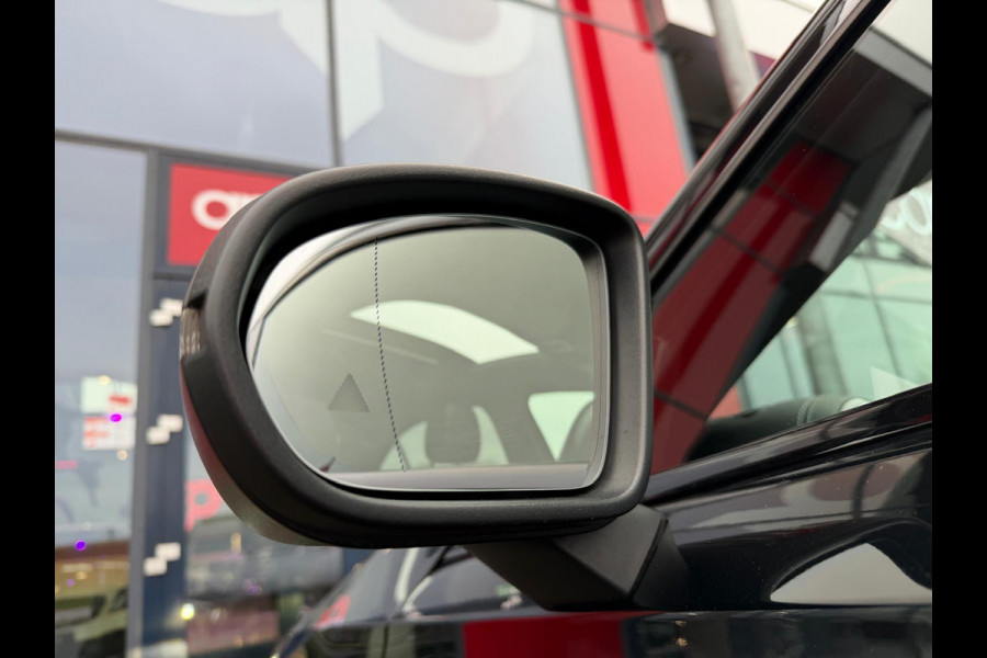 Mercedes-Benz A-Klasse 250 e AMG-pakket | Panoramadak | Alcantara