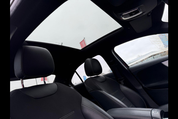 Mercedes-Benz A-Klasse 250 e AMG-pakket | Panoramadak | Alcantara