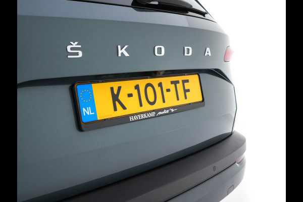 Škoda Karoq 1.5 TSI ACT Business Edition Plus (INCL.BTW) Aut. *PANO | FULL-LED | CANTON-SOUND | DAB+ | CAMERA | NAVI-FULLMAP | KEYLESS | PRIVACY-GLASS | ECC | PDC | CRUISE | TOWBAR | 17''ALU*