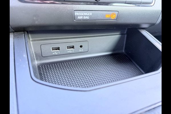 Seat Ibiza 1.0 TSI Style Business Intense | Carplay | Camera | PDC | Stoelverwarming