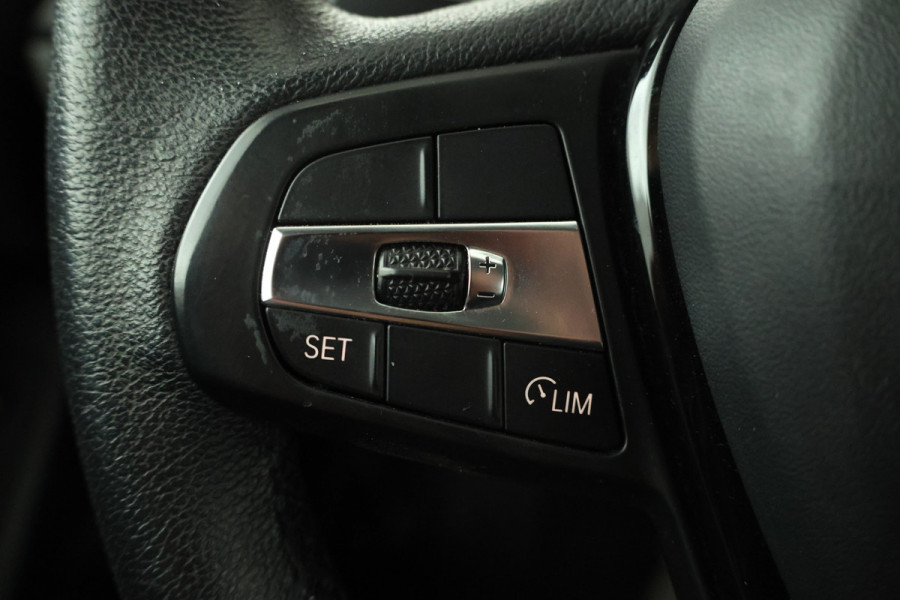 BMW 1-serie 118i 140PK, Navigatie, Climate,