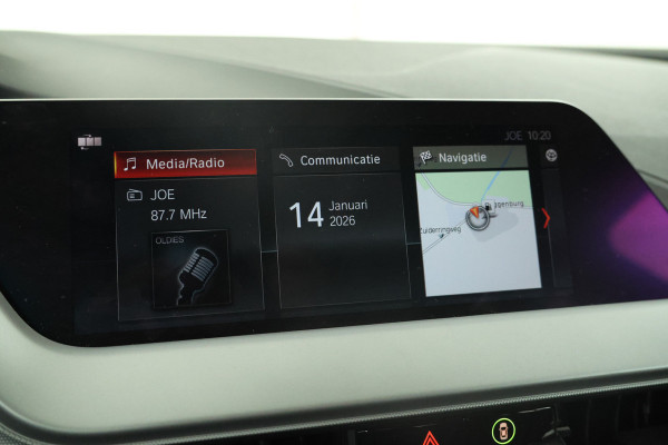 BMW 1-serie 118i 140PK, Navigatie, Climate,