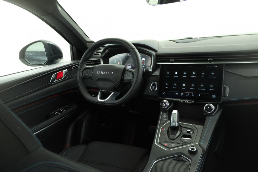 Lynk & Co 01 1.5 Zwarte hemel, Panorama dak, black pakket!!