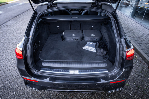 Mercedes-Benz E-Klasse Estate AMG 53 4MATIC+ Hyperscreen ** Massage ** Burmester ** Panodak ** Trekhaak ** Verwarmd stuurwiel ** Standkachel ** Verlichte grille ** Dashcam