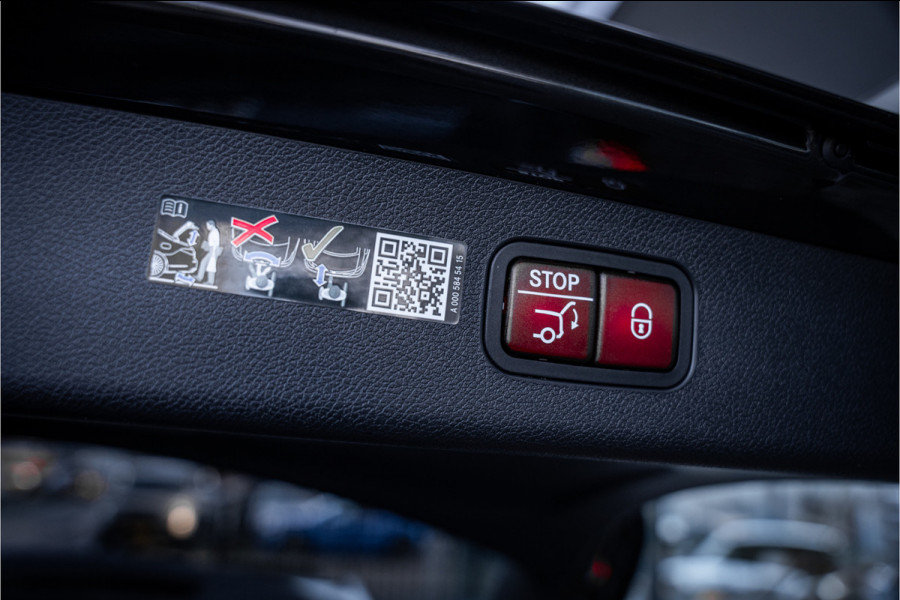 Mercedes-Benz E-Klasse Estate AMG 53 4MATIC+ Hyperscreen ** Massage ** Burmester ** Panodak ** Trekhaak ** Verwarmd stuurwiel ** Standkachel ** Verlichte grille ** Dashcam