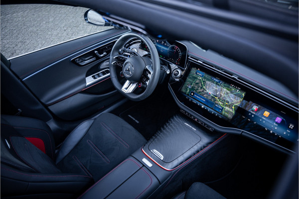 Mercedes-Benz E-Klasse Estate AMG 53 4MATIC+ Hyperscreen ** Massage ** Burmester ** Panodak ** Trekhaak ** Verwarmd stuurwiel ** Standkachel ** Verlichte grille ** Dashcam