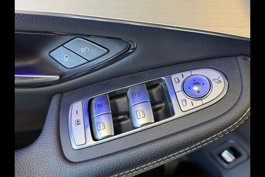 Mercedes-Benz GLC 200 4MATIC Premium Plus AUT PANORAMADAK TREKHAAK NAVIGATIE CAMERA SFEERVERLICHTING STOELVERWARMING CRUISE