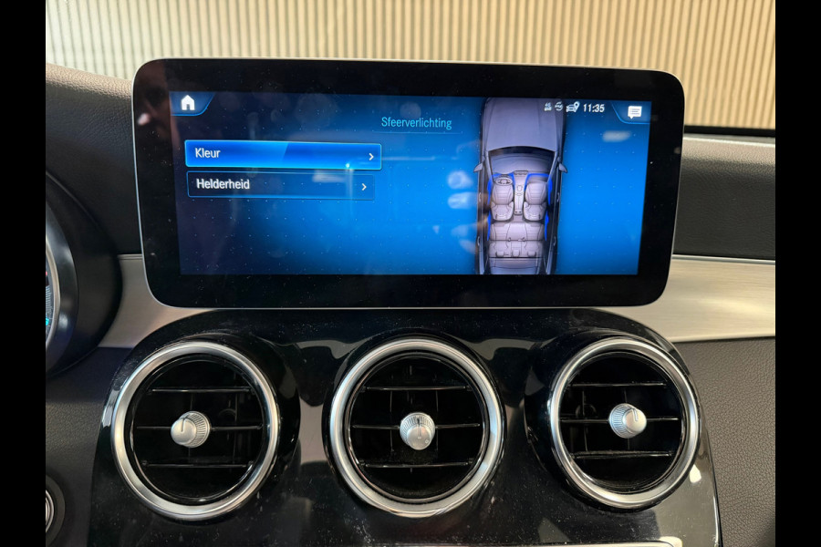Mercedes-Benz GLC 200 4MATIC Premium Plus AUT PANORAMADAK TREKHAAK NAVIGATIE CAMERA SFEERVERLICHTING STOELVERWARMING CRUISE