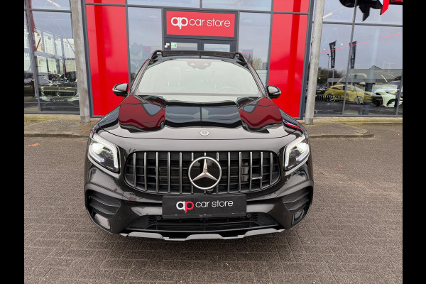 Mercedes-Benz Glb AMG 35 4MATIC / Panoramadak / Alcantara / 360 Camera