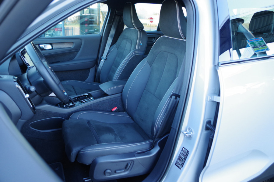 Volvo XC40 1.5 T5 262 PK Plug-In Hybrid Plus Dark, Leder-Alcantara, Harman/Kardon Sound, Winterpakket