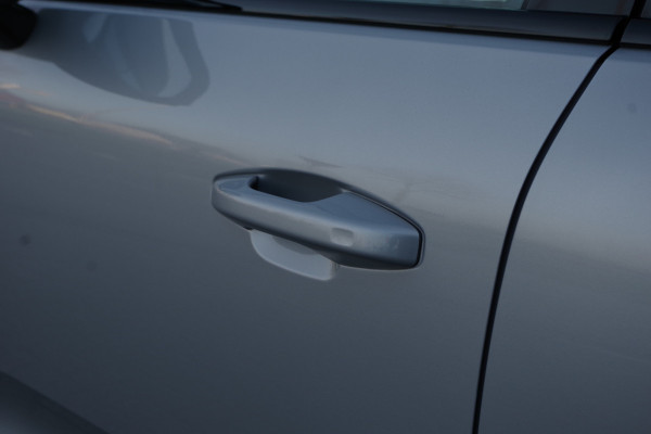 Volvo XC40 1.5 T5 262 PK Plug-In Hybrid Plus Dark, Leder-Alcantara, Harman/Kardon Sound, Winterpakket