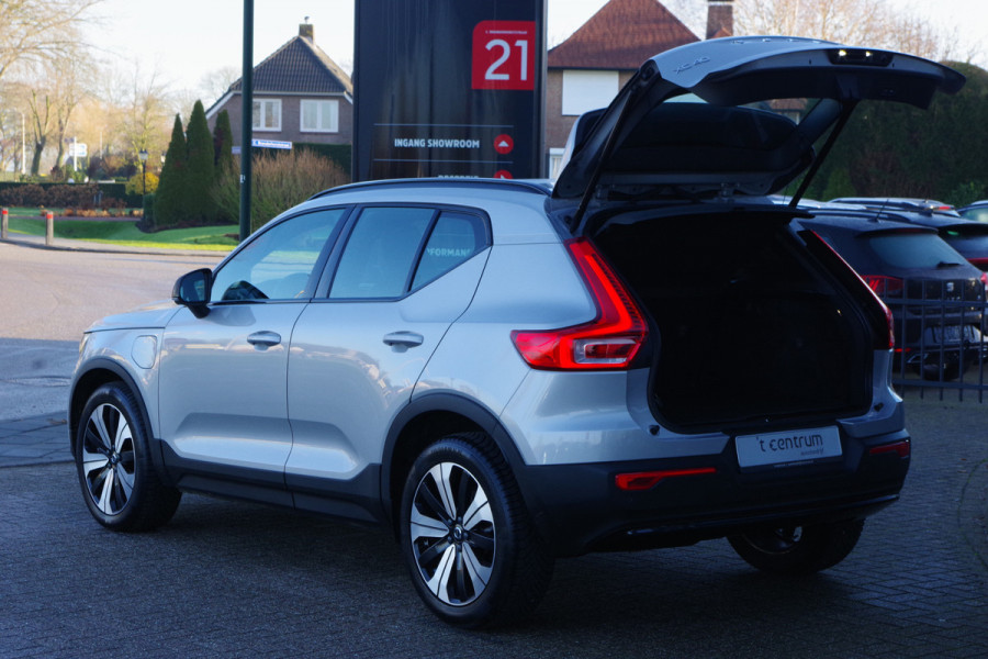 Volvo XC40 1.5 T5 262 PK Plug-In Hybrid Plus Dark, Leder-Alcantara, Harman/Kardon Sound, Winterpakket