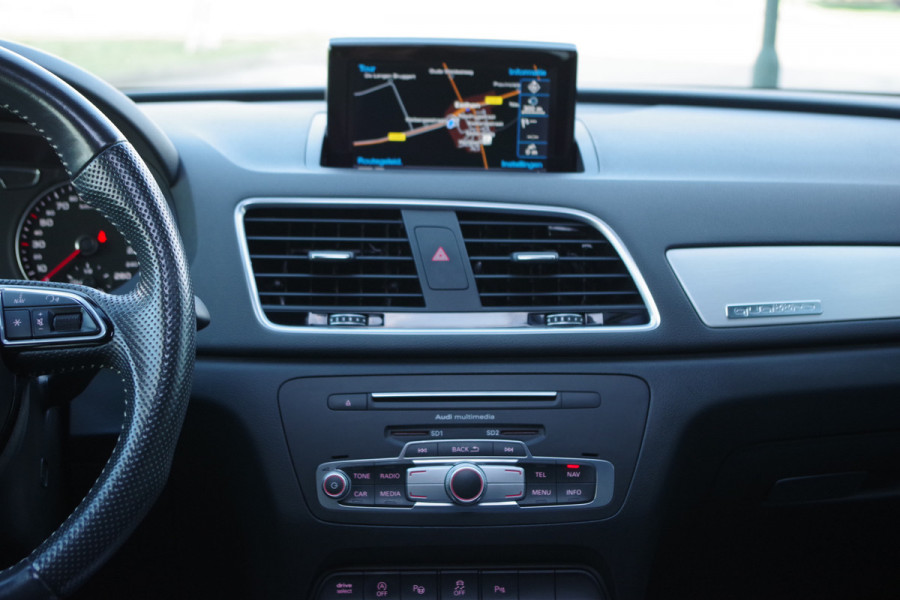 Audi Q3 2.0 TFSI 180 PK Automaat Quattro S-Line Sport Pro Line, Panoramadak, LED, Keyless