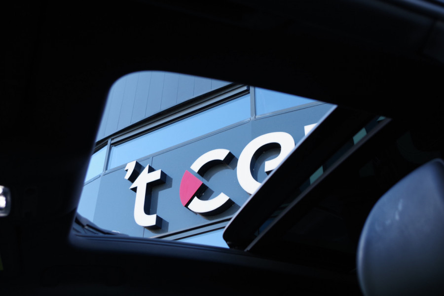 Audi Q3 2.0 TFSI 180 PK Automaat Quattro S-Line Sport Pro Line, Panoramadak, LED, Keyless