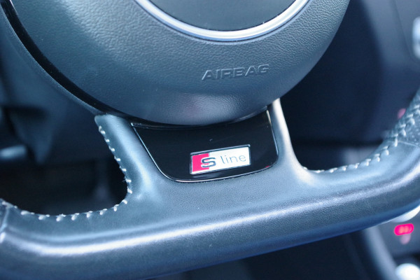 Audi Q3 2.0 TFSI 180 PK Automaat Quattro S-Line Sport Pro Line, Panoramadak, LED, Keyless