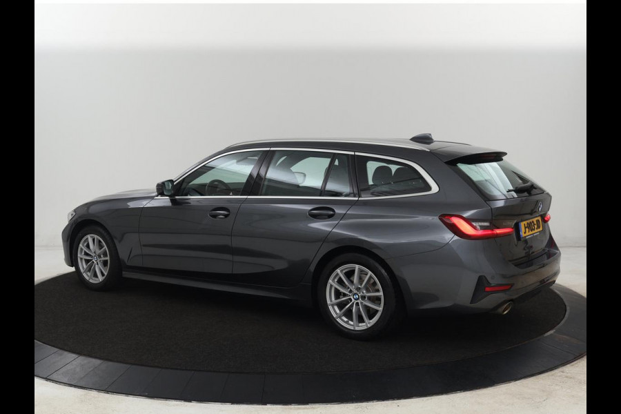 BMW 3 Serie 318i Executive Edition | Adaptive cruise | Leder | Stoel & stuurverwarming | Carplay | Harman/Kardon | Navigatie | Live Cockpit | Climate control | Parkeerhulp