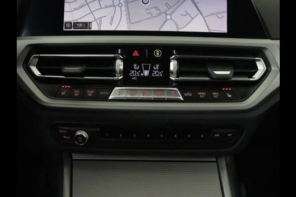 BMW 3 Serie 318i Executive Edition | Adaptive cruise | Leder | Stoel & stuurverwarming | Carplay | Harman/Kardon | Navigatie | Live Cockpit | Climate control | Parkeerhulp