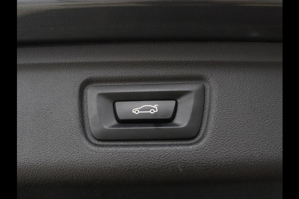 BMW 3 Serie 318i Executive Edition | Adaptive cruise | Leder | Stoel & stuurverwarming | Carplay | Harman/Kardon | Navigatie | Live Cockpit | Climate control | Parkeerhulp