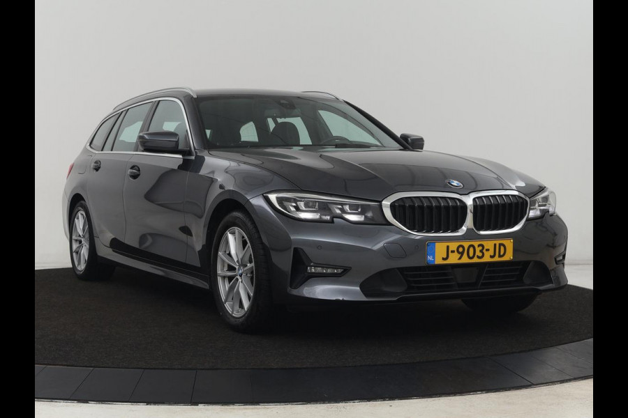 BMW 3 Serie 318i Executive Edition | Adaptive cruise | Leder | Stoel & stuurverwarming | Carplay | Harman/Kardon | Navigatie | Live Cockpit | Climate control | Parkeerhulp