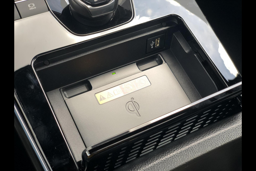 Toyota Bz4x 71,4 kWh 3-Fase Premium Bi-Tone + Panoramisch dak | JBL, Dodehoekherkenning, Leer, Parkeersensoren, Eerste eigenaar