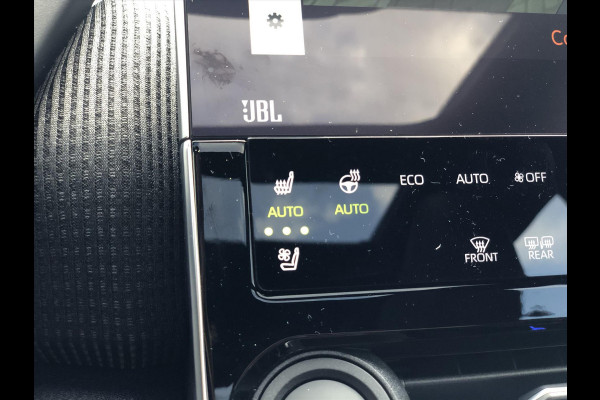 Toyota Bz4x 71,4 kWh 3-Fase Premium Bi-Tone + Panoramisch dak | JBL, Dodehoekherkenning, Leer, Parkeersensoren, Eerste eigenaar