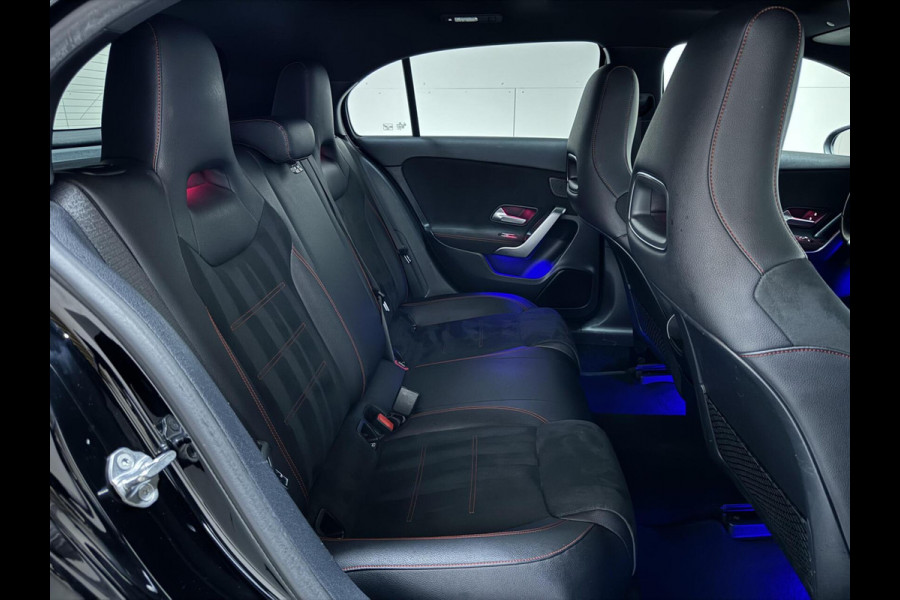 Mercedes-Benz A-Klasse 200 AMG Pano Sfeer Camera Cruise Widescreen