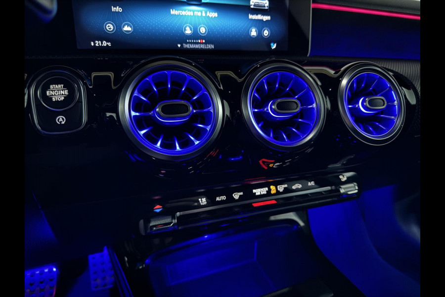 Mercedes-Benz A-Klasse 200 AMG Pano Sfeer Camera Cruise Widescreen