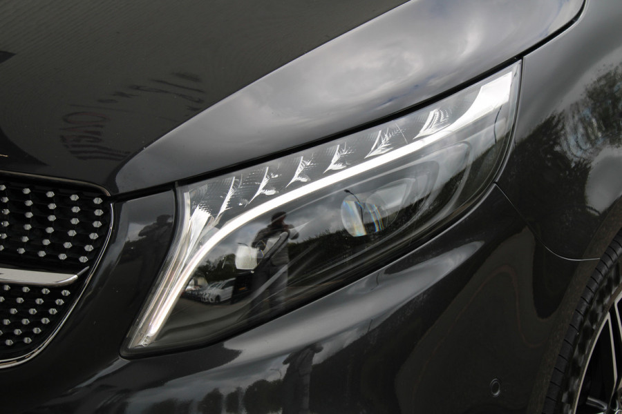 Mercedes-Benz V-Klasse 300d / Lang / DC / AMG / Burmester / Electr Stoelen / 360 Camera / Vol Opties / NIEUWSTAAT