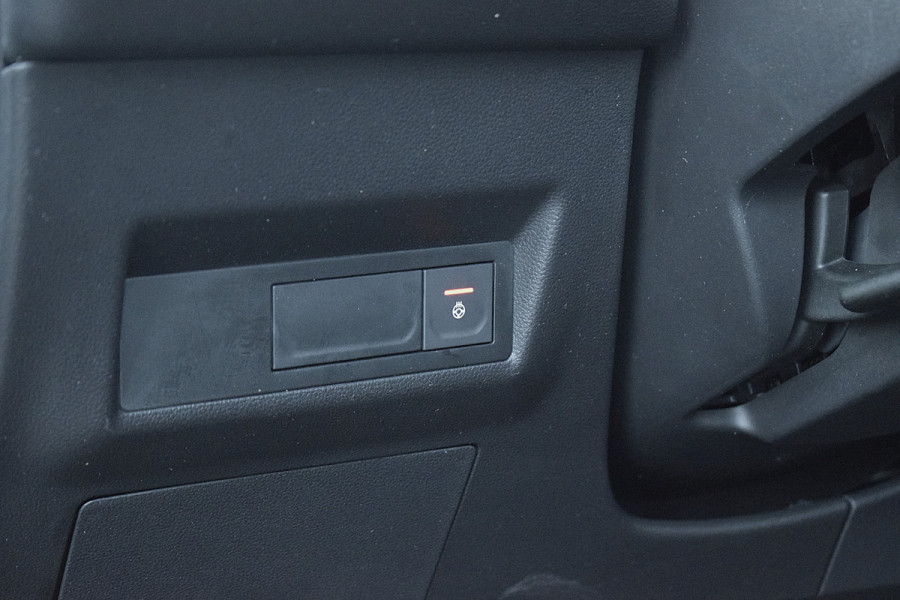 Renault Captur 1.6 E-Tech Plug-in Hybrid 160 Edition One | Trekhaak | Half Leer | Bose | 360 | Stuurverwarming