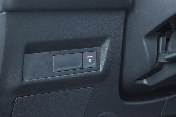 Renault Captur 1.6 E-Tech Plug-in Hybrid 160 Edition One | Trekhaak | Half Leer | Bose | 360 | Stuurverwarming