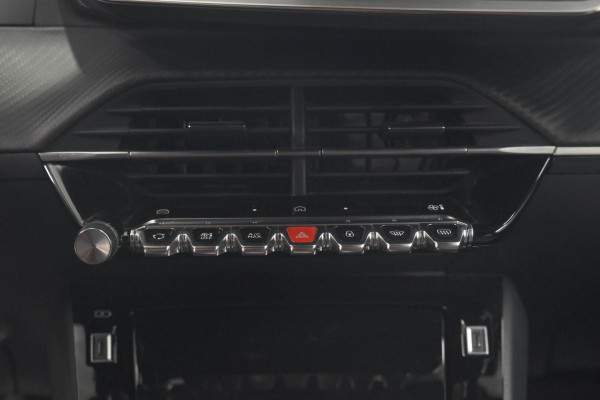 Peugeot 2008 Hybrid 136 e-DCS6 Allure | 360 Camera | Adaptieve Cruise Control | Dodehoekdetectie | Navigatie