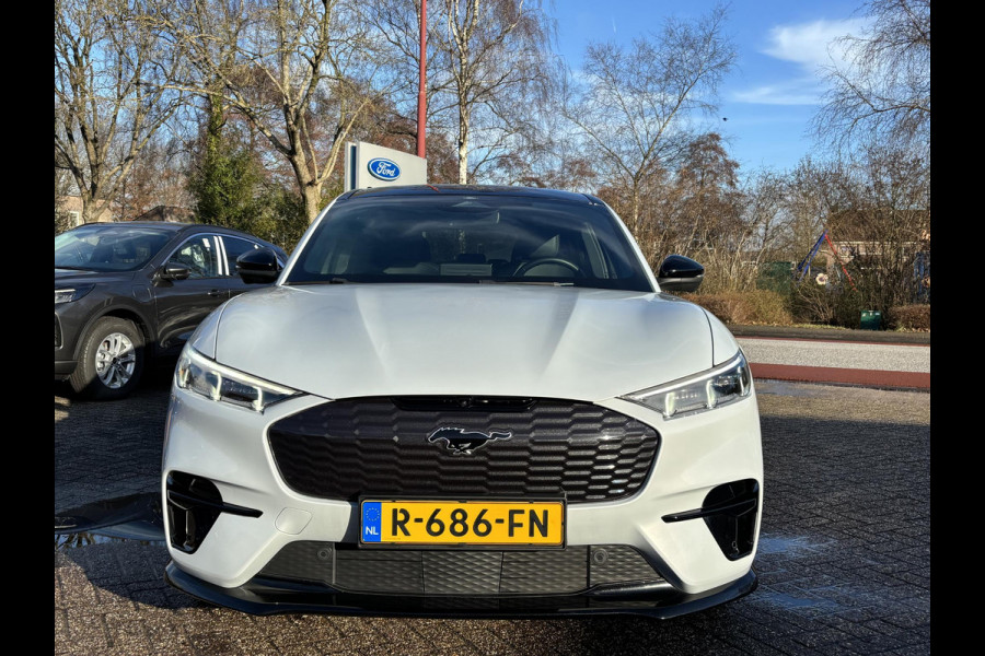 Ford Mustang Mach-E GT Extended AWD 98 kWh 486pk Adaptieve Cruise | Afneembare Trekhaak | Nederlandse Auto | Dealer onderhouden